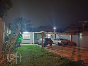 Image 1 - 875879