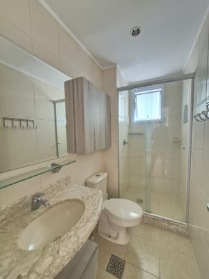 Image 14 - 875880