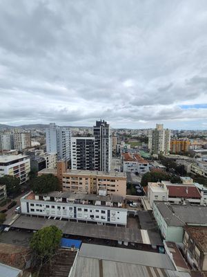 Image 12 - 875880