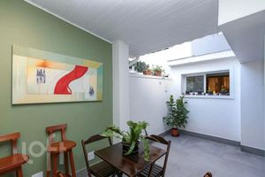 Image 27 - 875888