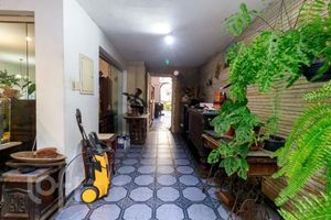 Image 29 - 875891
