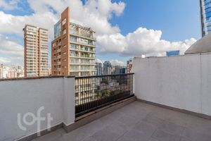 Image 33 - 875892