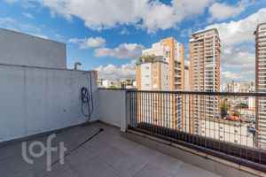Image 34 - 875892
