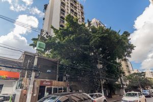 Image 42 - 875892