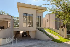 Image 19 - 875894