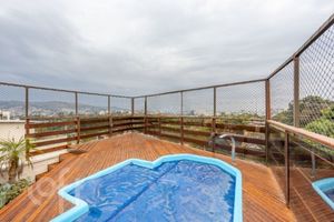 Image 1 - 875942