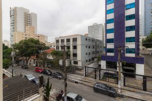 Image 8 - 875943
