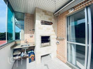 Image 15 - 875958