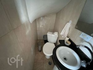Image 9 - 875961