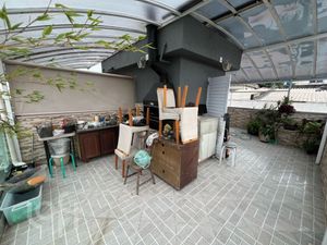 Image 12 - 875961