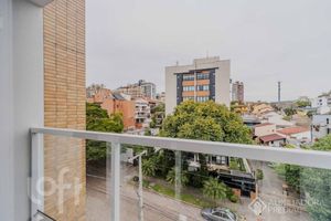 Image 5 - 875962