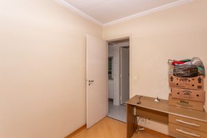 Image 15 - 875982