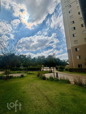 Image 13 - 875987