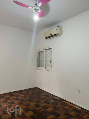 Image 19 - 875994