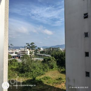 Image 5 - 875995