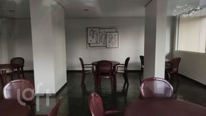 Image 28 - 876015