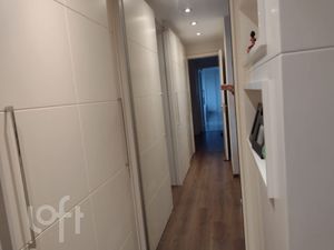 Image 10 - 876030