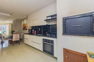 Image 37 - 876040