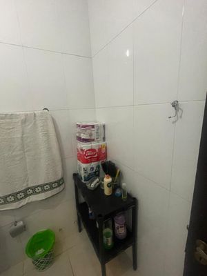 Image 9 - 876041