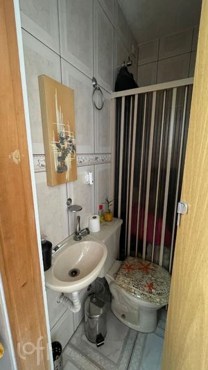 Image 9 - 876053