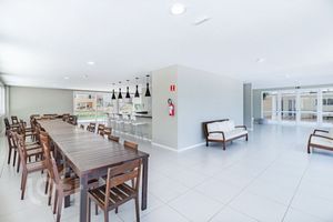 Image 23 - 876062