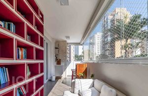 Image 4 - 876075