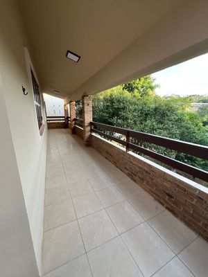 Image 4 - 876083