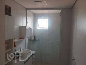 Image 6 - 876084