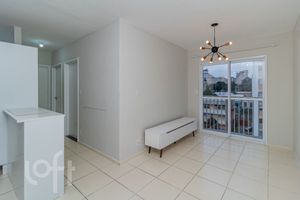 Image 39 - 876086