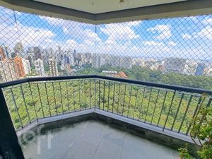 Image 6 - 876090