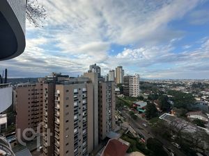 Image 15 - 876104