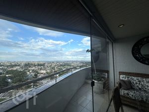 Image 13 - 876104