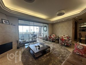 Image 4 - 876104