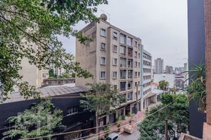 Image 6 - 876110