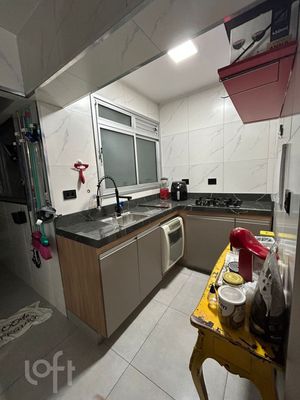 Image 17 - 876112
