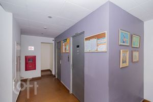 Image 40 - 876112