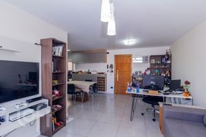 Image 63 - 876112