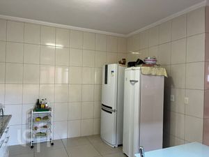 Image 8 - 876117