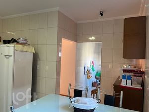 Image 7 - 876117