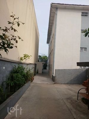 Image 8 - 876120