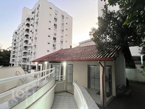 Image 7 - 876124