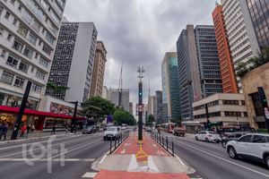 Image 40 - 876126