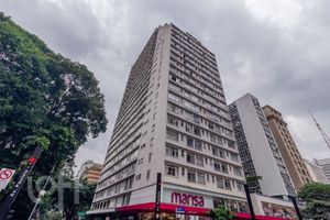 Image 39 - 876126