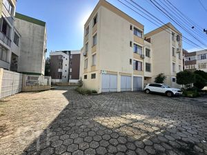 Image 19 - 876130