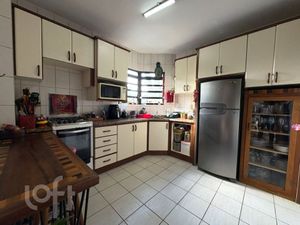 Image 5 - 876166
