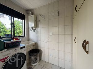 Image 9 - 876166