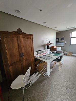 Image 4 - 876169