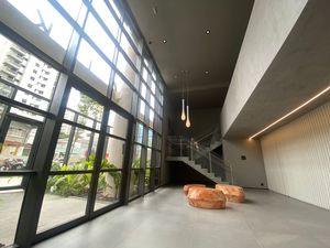 Image 8 - 876170