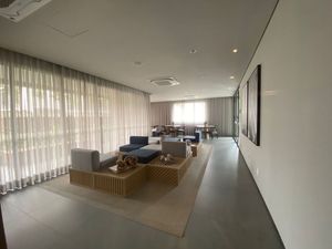 Image 1 - 876170