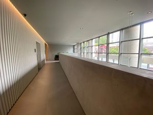 Image 19 - 876170